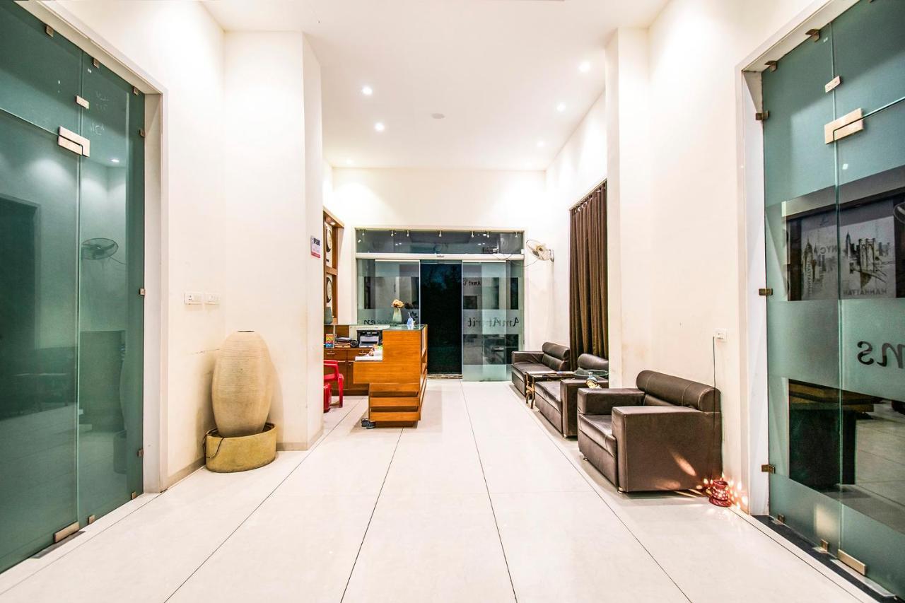 Fabhotel Amrit Greens Indore Airport Eksteriør billede